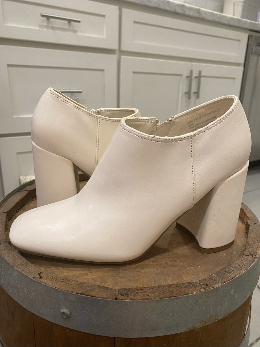 Madden Girl cream heels 👠 size 8